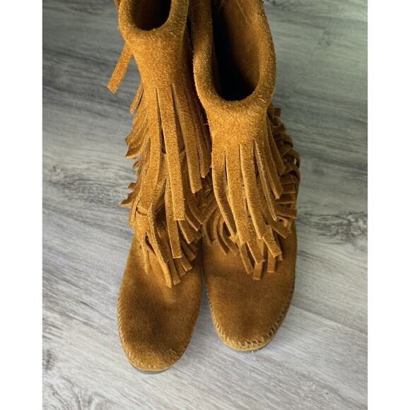 Minnetonka Brown Suede Moccasin Calf Boots 3 Layer Fringe 1632 Women’s Size 6 - Picture 6 of 7